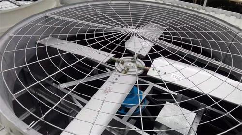 冷卻塔電機發(fā)熱的原因(冷卻塔電機為什么會發(fā)熱)
